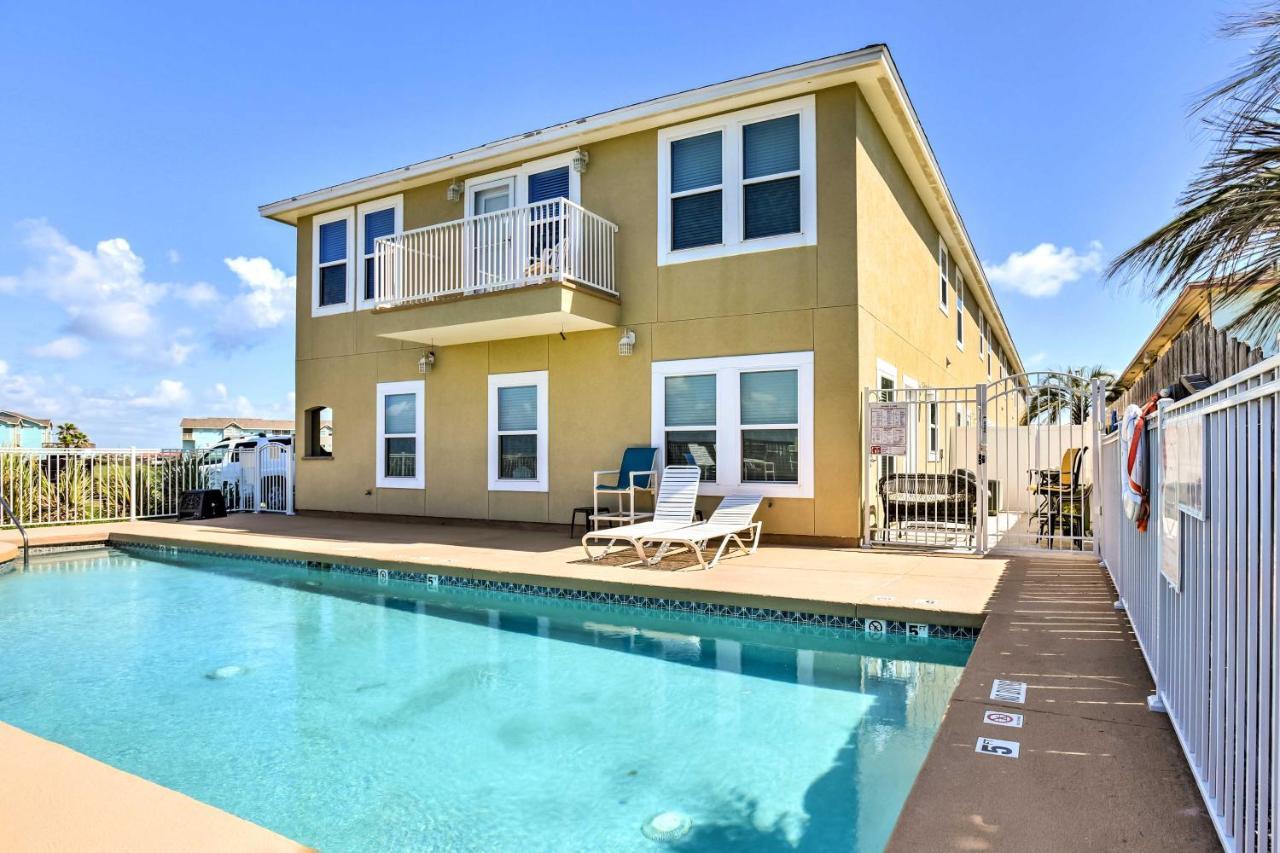 Waterfront Corpus Christi Townhome With Pool And Dock! Экстерьер фото