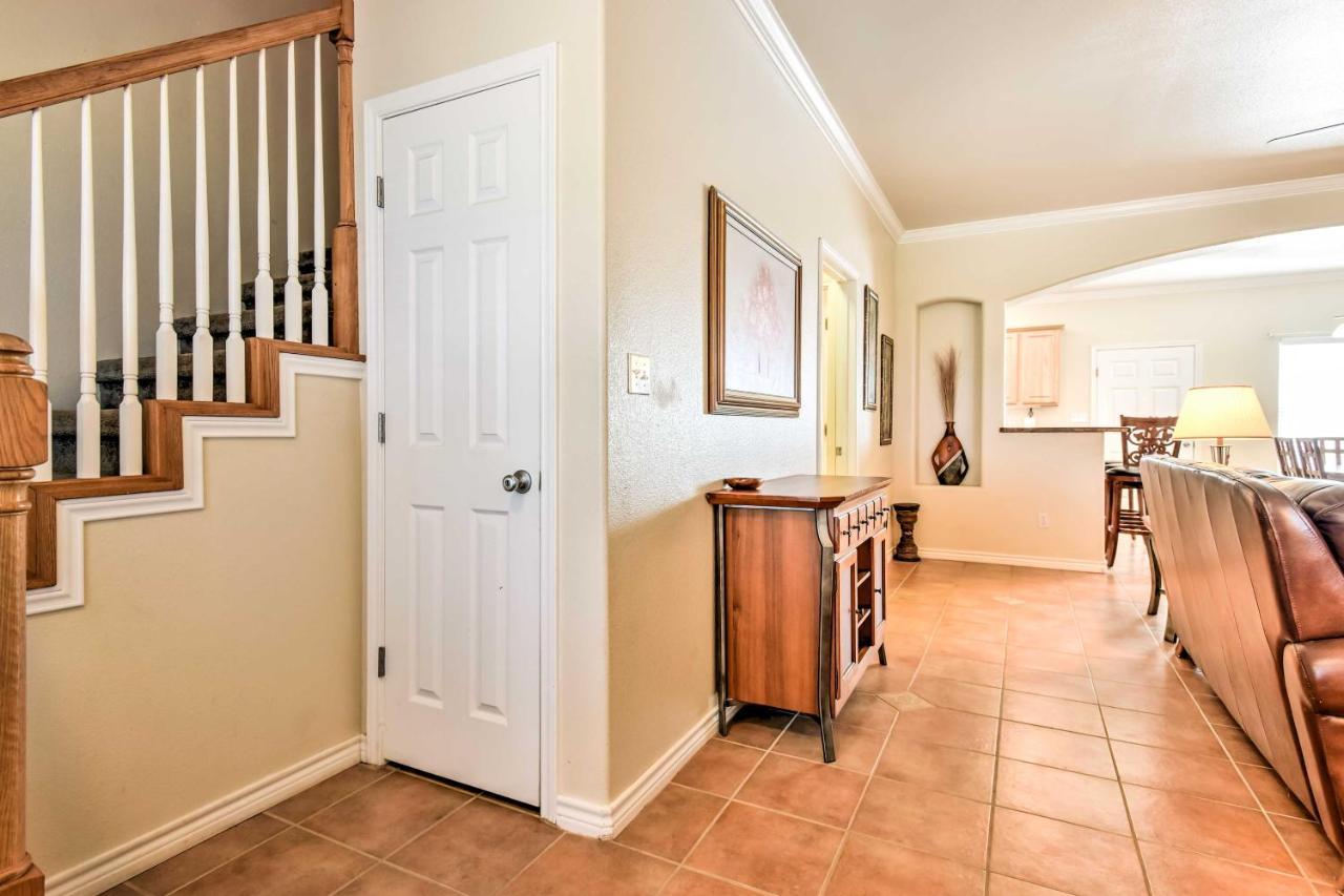Waterfront Corpus Christi Townhome With Pool And Dock! Экстерьер фото