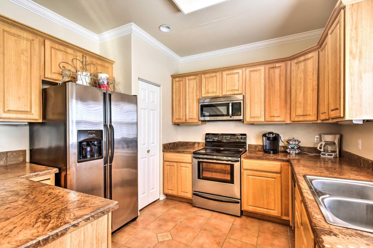 Waterfront Corpus Christi Townhome With Pool And Dock! Экстерьер фото