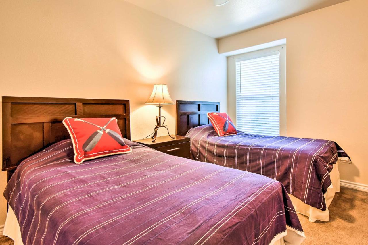 Waterfront Corpus Christi Townhome With Pool And Dock! Экстерьер фото