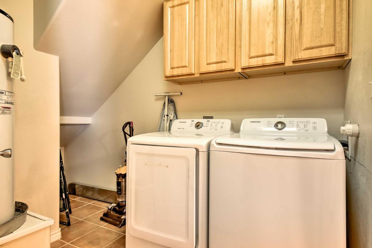 Waterfront Corpus Christi Townhome With Pool And Dock! Экстерьер фото