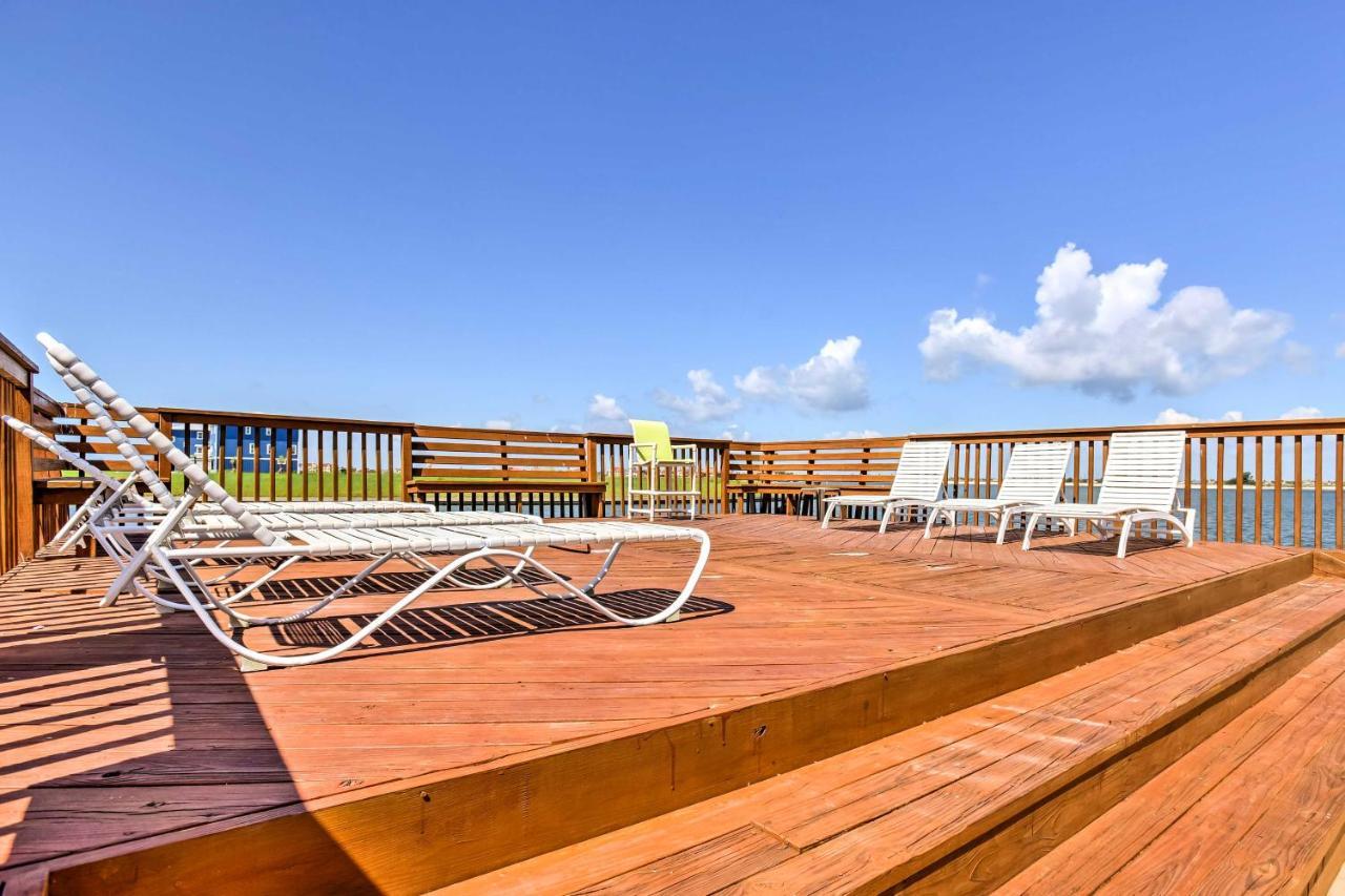 Waterfront Corpus Christi Townhome With Pool And Dock! Экстерьер фото