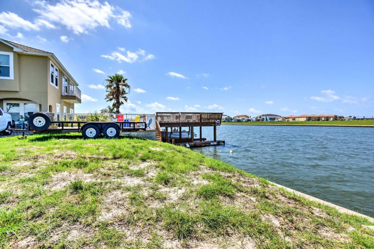 Waterfront Corpus Christi Townhome With Pool And Dock! Экстерьер фото